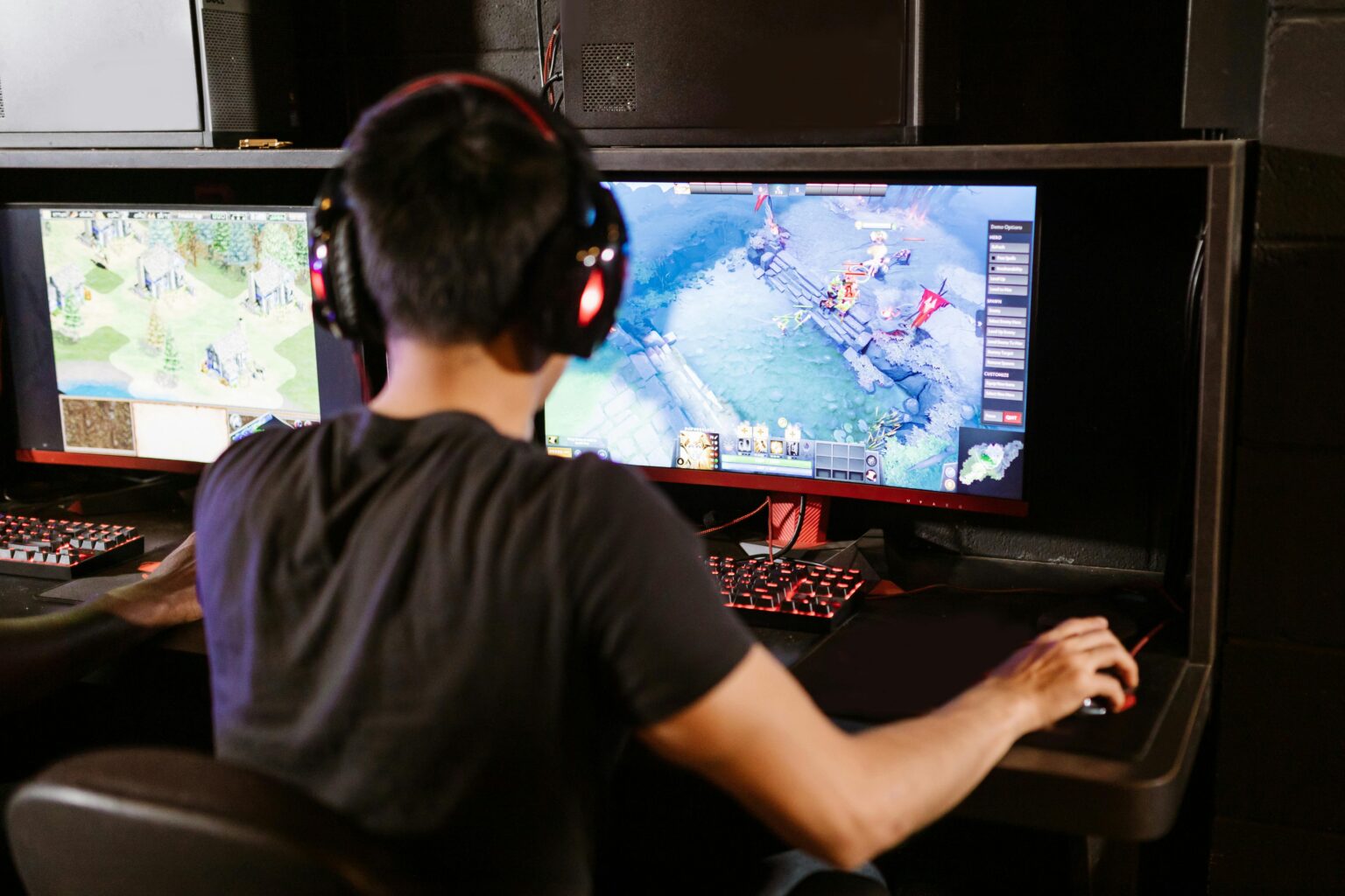 Gaming Addiction Why It S And What Clinicians Actually Pexels Rdne 7915281 1536x1024 